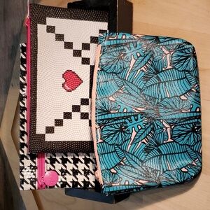 🍄 SET OF THREE IPSY BAGS